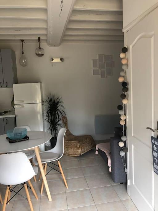 Maison Au Milieu Des Bois Et Des Animaux Jouy-le-Potier エクステリア 写真